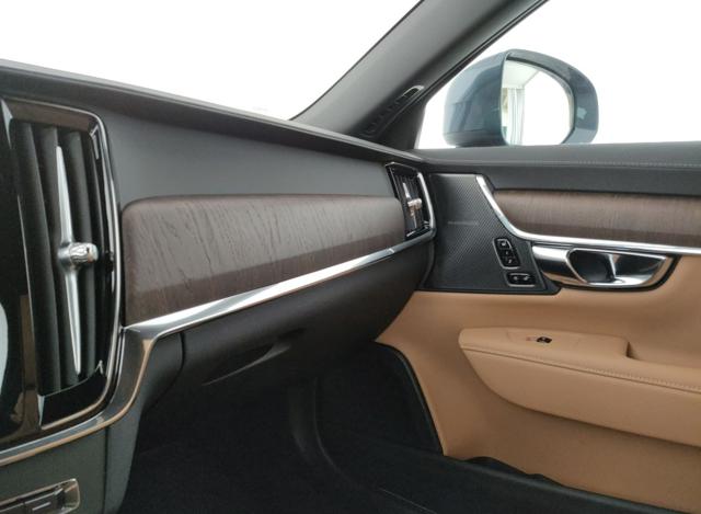 VOLVO V90 Cross Country usata, con Servosterzo