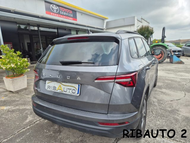 SKODA Karoq usata, con Boardcomputer