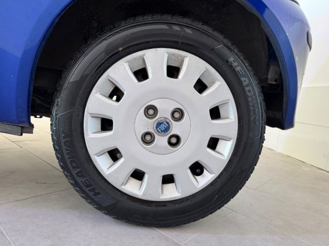 FIAT Punto usata 8