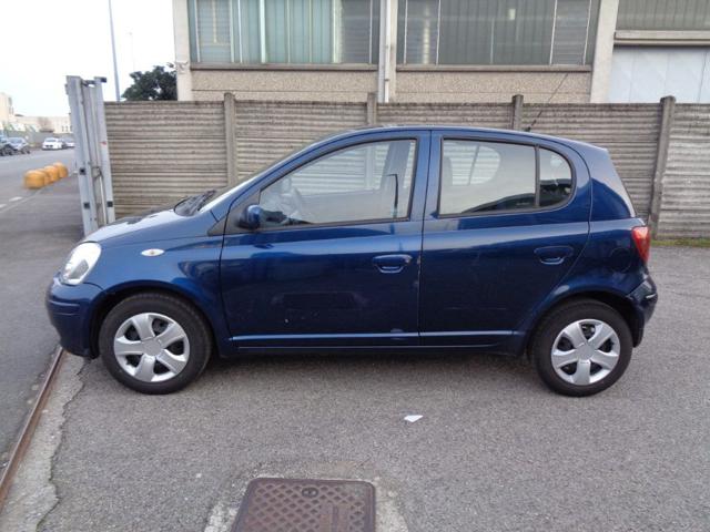 TOYOTA Yaris usata, con Volante in pelle