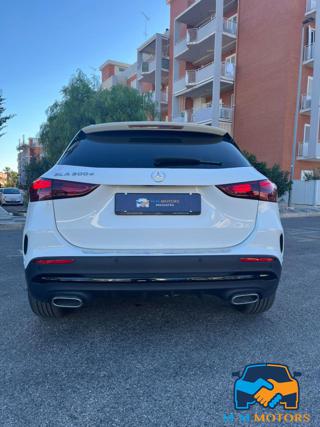 MERCEDES-BENZ GLA 200 usata, con Climatizzatore
