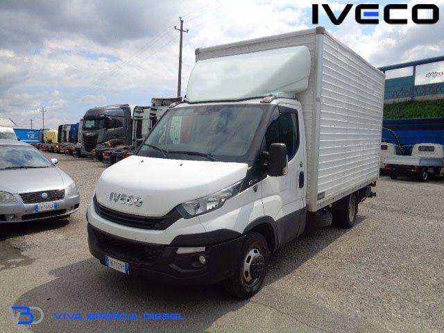 IVECO Daily usata, con ABS