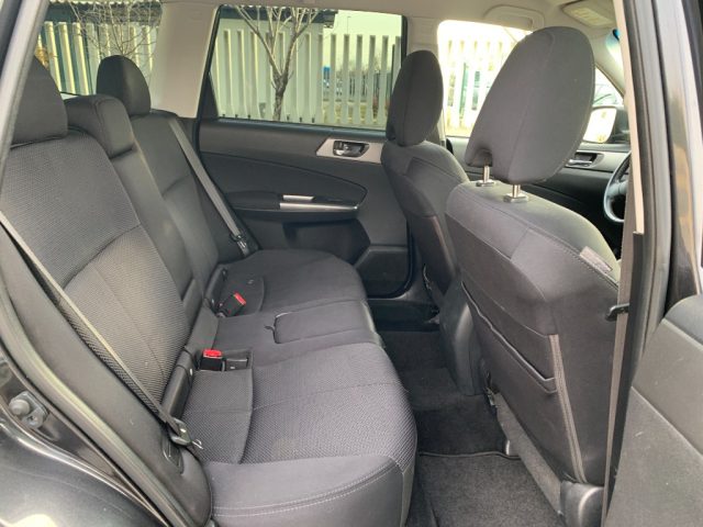 SUBARU Forester usata, con Controllo automatico clima