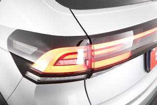 VOLKSWAGEN Taigo usata 9