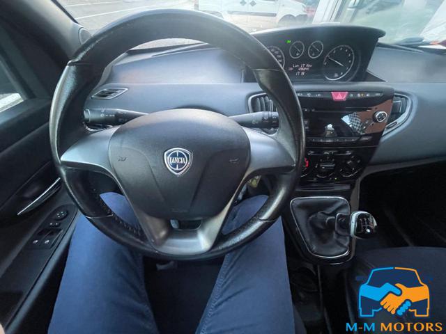 LANCIA Ypsilon usata 35