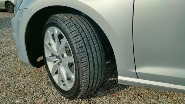 VOLKSWAGEN Golf usata, con Climatizzatore
