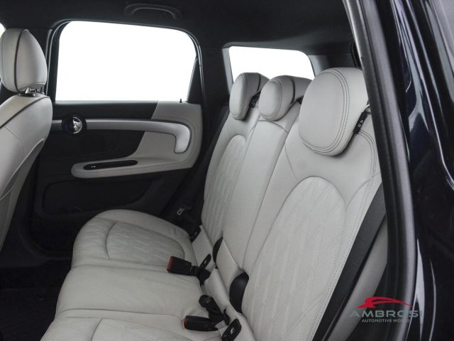 MINI Countryman usata 9