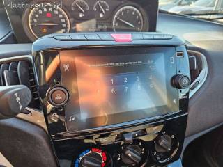 LANCIA Ypsilon usata, con Park Distance Control