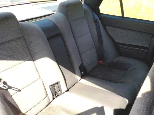 ALFA ROMEO 75 usata 29