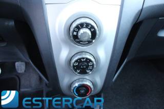TOYOTA Yaris usata, con MP3