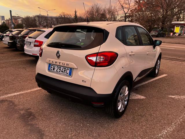 RENAULT Captur usata, con Alzacristalli elettrici