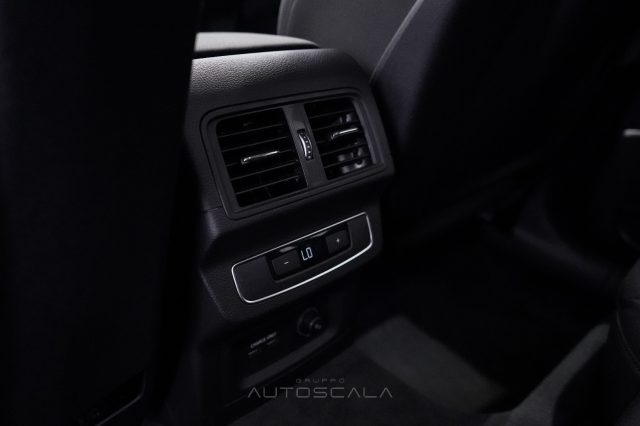 AUDI Q5 usata, con Autoradio digitale
