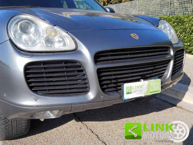 PORSCHE Cayenne usata, con Telecamera per parcheggio assistito