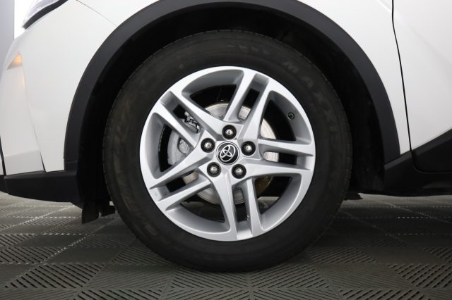 TOYOTA C-HR usata 8
