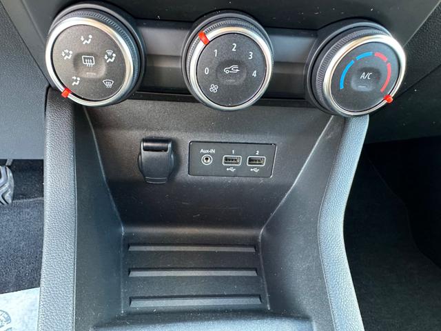 RENAULT Clio usata, con Sistema di navigazione