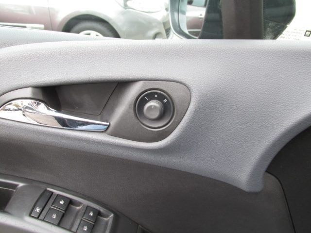 OPEL Meriva usata, con Schermo multifunzione interamente digitale