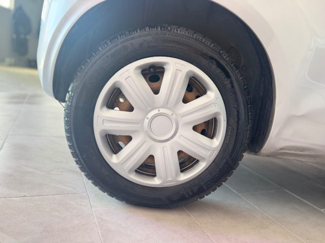 FORD Ka+ usata 8