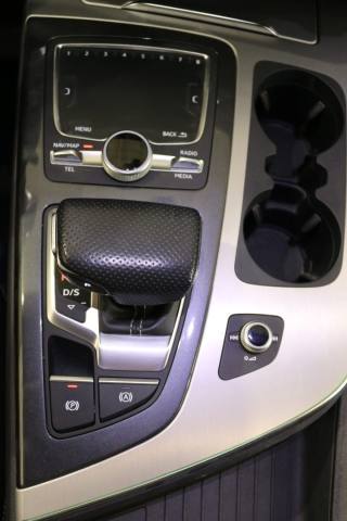 AUDI Q7 usata 26