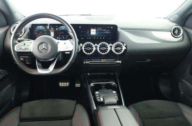 MERCEDES-BENZ GLA 220 usata, con Boardcomputer