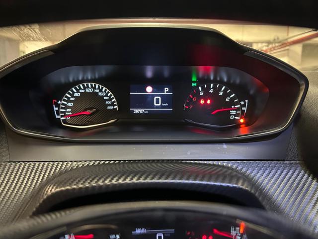 PEUGEOT 2008 usata, con Controllo automatico clima