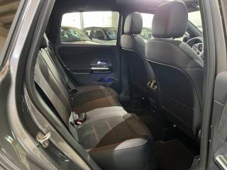 MERCEDES-BENZ B 180 usata, con Park Distance Control