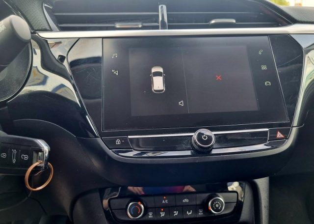 OPEL Corsa usata, con Controllo automatico clima