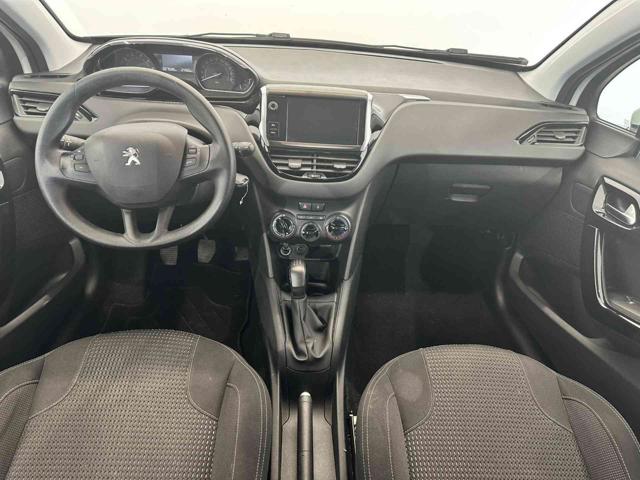 PEUGEOT 208 usata, con Autoradio