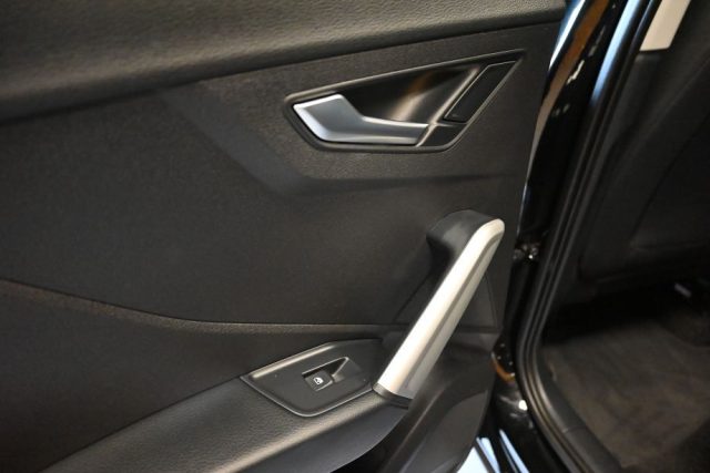 AUDI Q2 usata 233