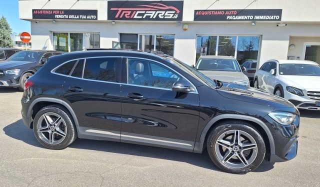 MERCEDES-BENZ GLA 200 usata, con Chiusura centralizzata