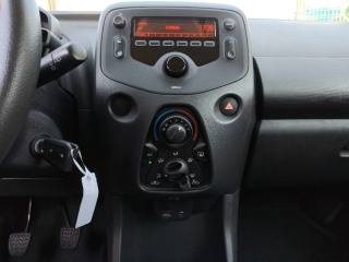 TOYOTA Aygo usata 10