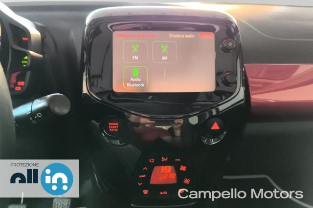 TOYOTA Aygo usata 10