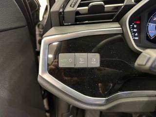 AUDI Q3 usata, con Sensori di parcheggio posteriori