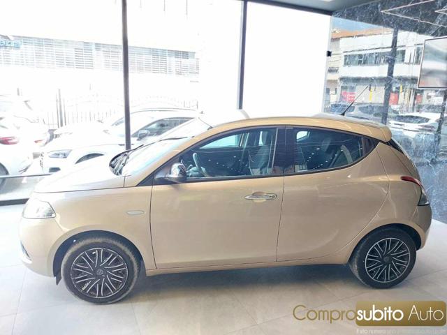 LANCIA Ypsilon usata, con Alzacristalli elettrici