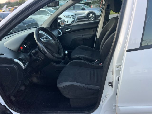 PEUGEOT 206 usata, con Lettore CD