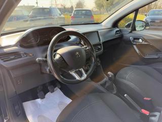 PEUGEOT 208 usata, con Autoradio