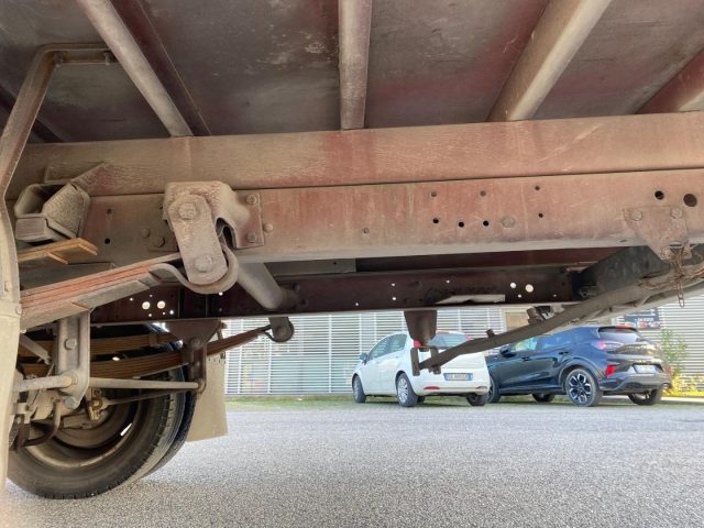 IVECO Daily usata 9