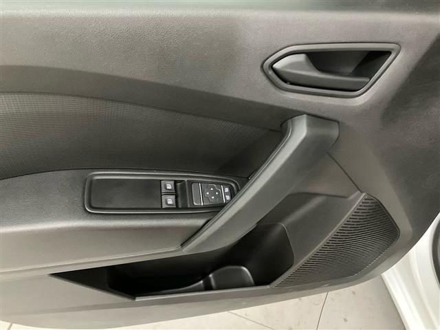 RENAULT Kangoo usata 22