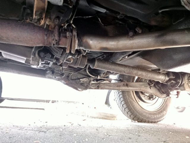 SUZUKI Jimny usata, con Ruota di riserva