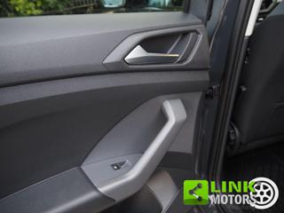 VOLKSWAGEN T-Cross usata 43