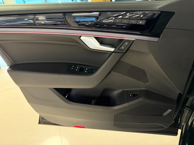 VOLKSWAGEN Touareg usata, con Controllo automatico clima