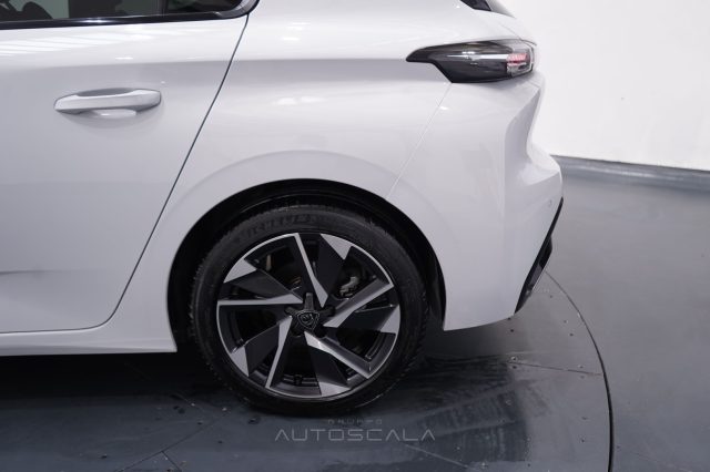 PEUGEOT 308 usata, con Sensore di pioggia