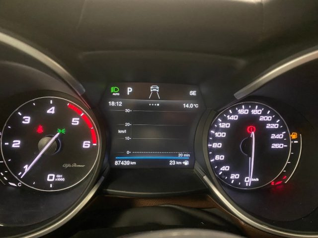 ALFA ROMEO Stelvio usata, con USB