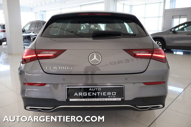 MERCEDES-BENZ CLA 180 usata, con Airbag Passeggero