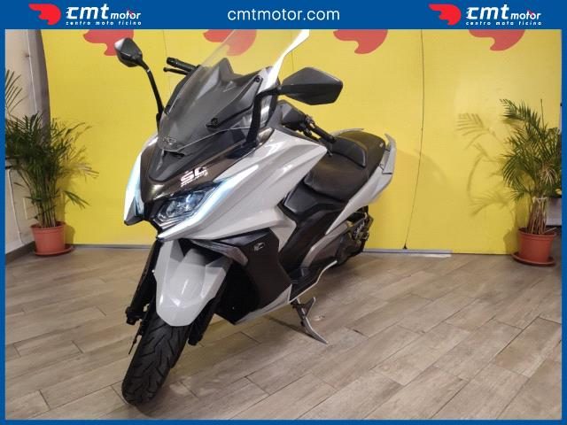 KYMCO AK 550 usata 1