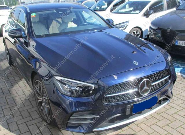 MERCEDES-BENZ E 220 usata, con Airbag Passeggero