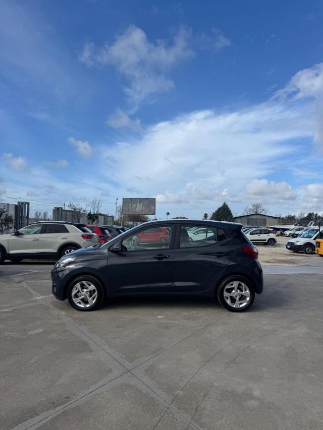 HYUNDAI i10 usata, con Airbag laterali