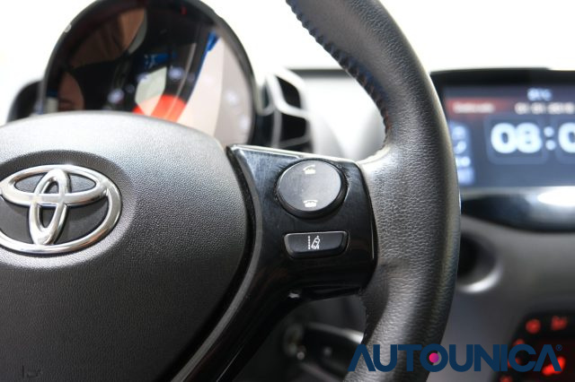 TOYOTA Aygo usata, con Volante multifunzione