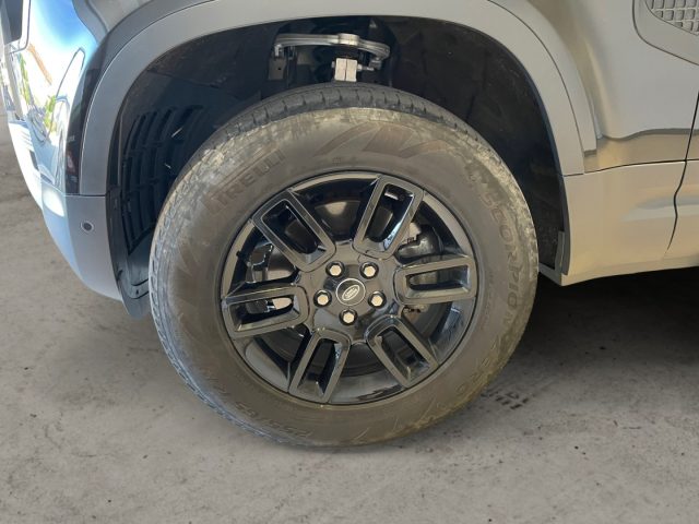 LAND ROVER Defender usata, con Climatizzatore