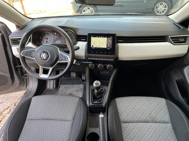 RENAULT Clio usata 15