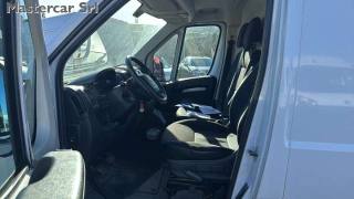 PEUGEOT Boxer usata, con Alzacristalli elettrici